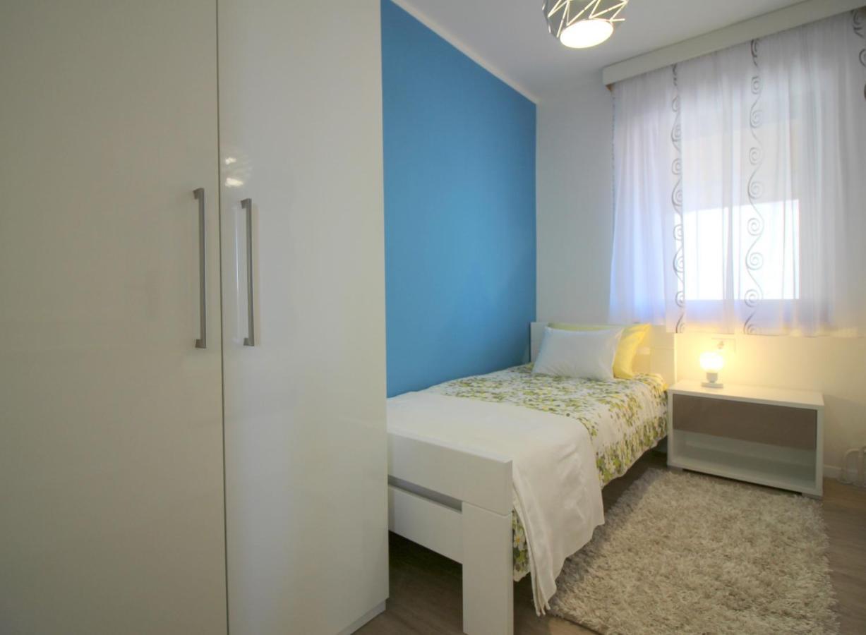 פורץ Apartments Tancel מראה חיצוני תמונה