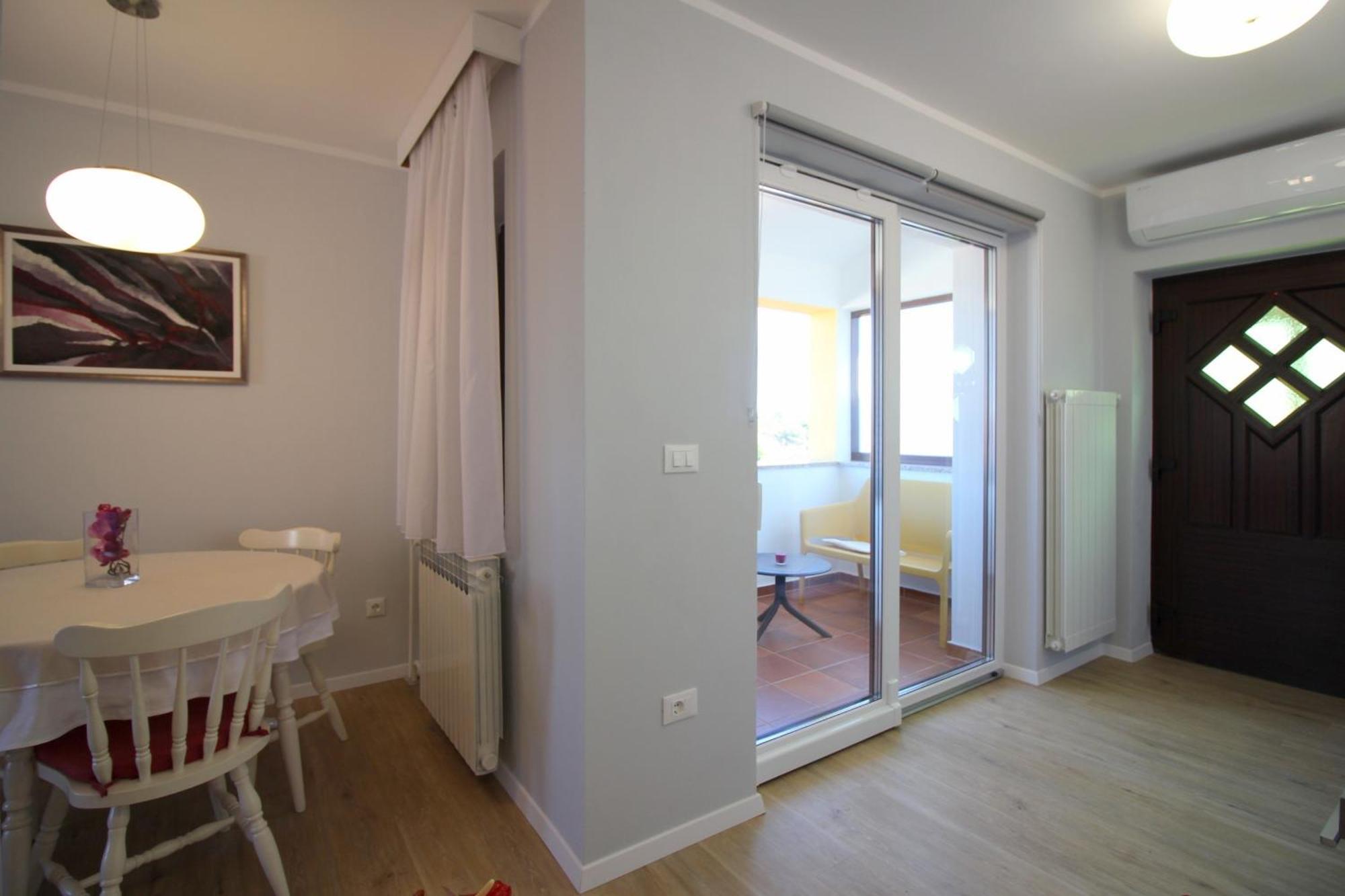 פורץ Apartments Tancel חדר תמונה